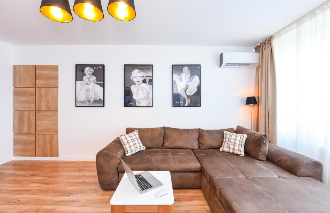 Highstyle Downtown Apartment บูคาเรสต์ ภายนอก รูปภาพ